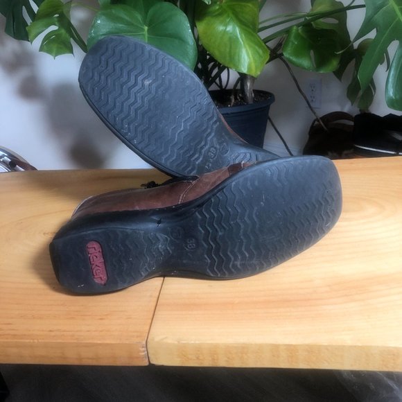 Genuine Leather Ankle Booties - Picture 6 of 6